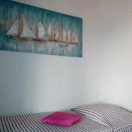 Jadranska * Biograd Na Moru