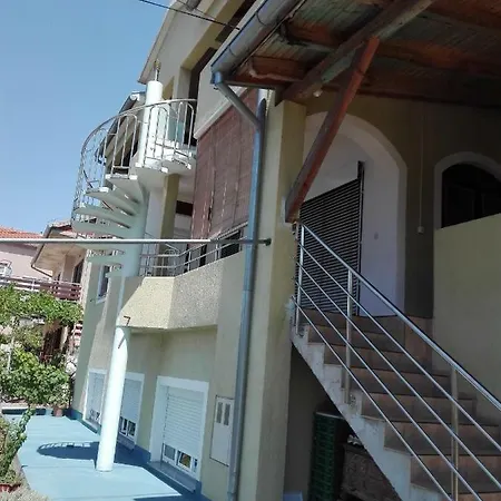 Jadranska Apartment *