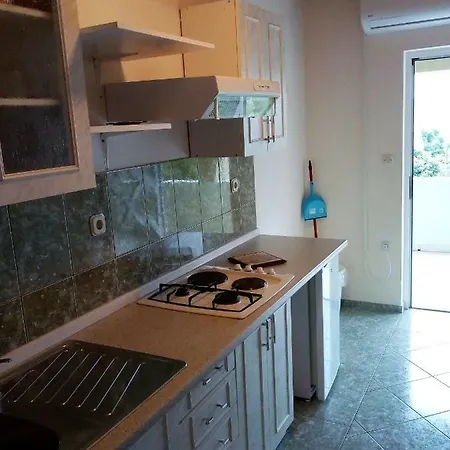 Jadranska Biograd Na Moru